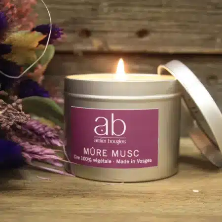 Bougie artisanale parfumée Mûre Musc